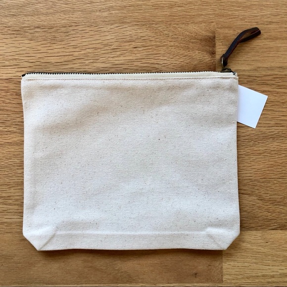 ❤️ Montgomery Street Canvas Zipper Pouch - Picture 4 of 4